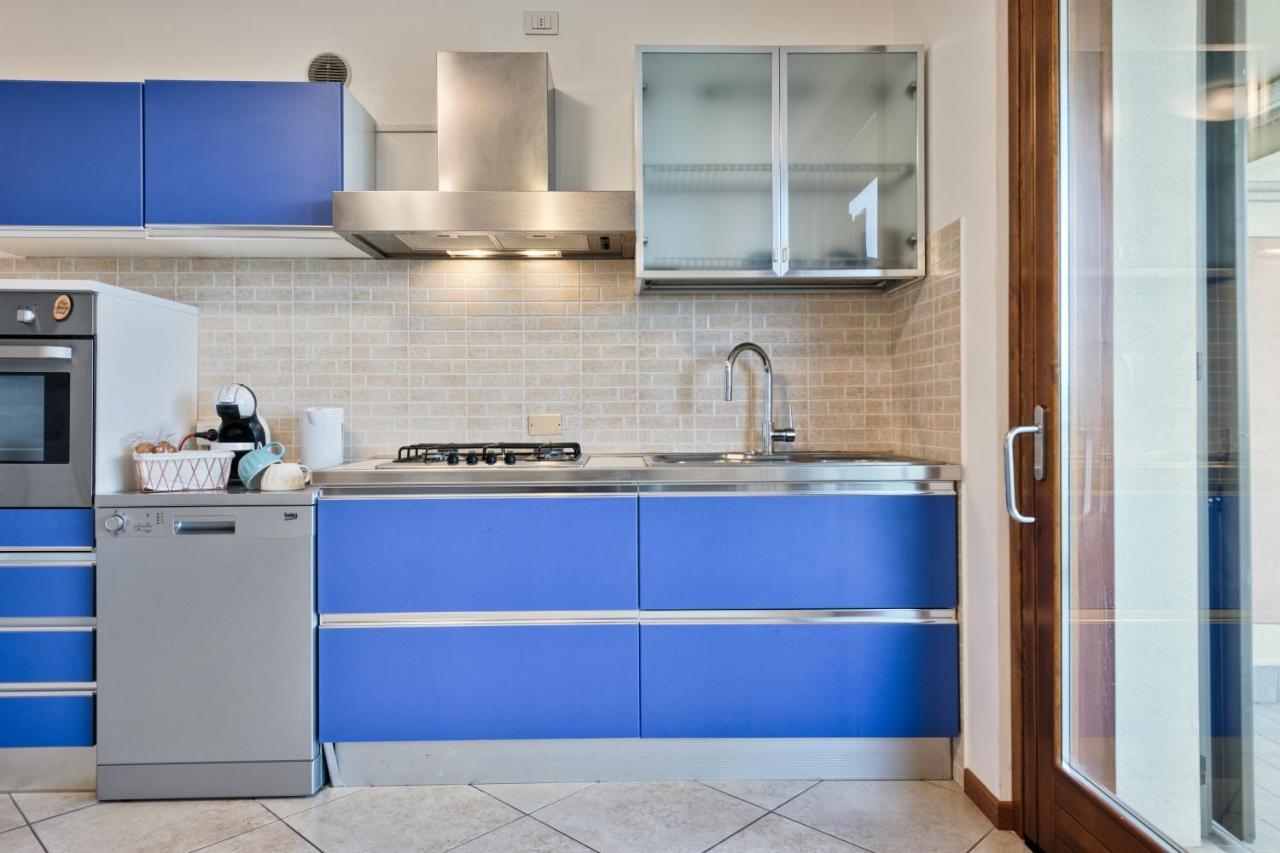 Casa Alessandro Con Piscina Lago Di Garda Salionze Екстериор снимка