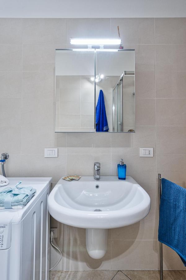 Casa Alessandro Con Piscina Lago Di Garda Salionze Екстериор снимка